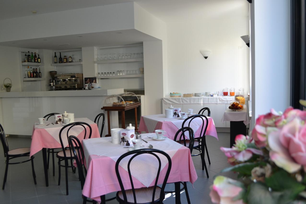 Albergo Quaglia 로세토데글리아브루찌 외부 사진